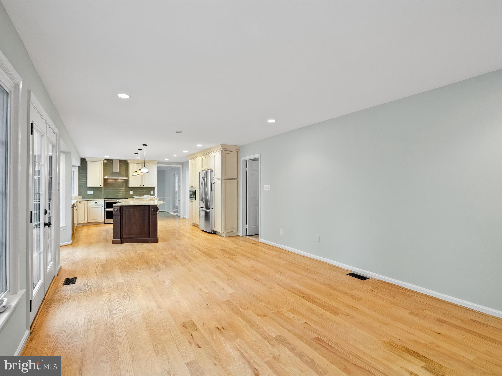 11603 Auburn Grove Court Reston, VA 20194 - Photo 7 of 53