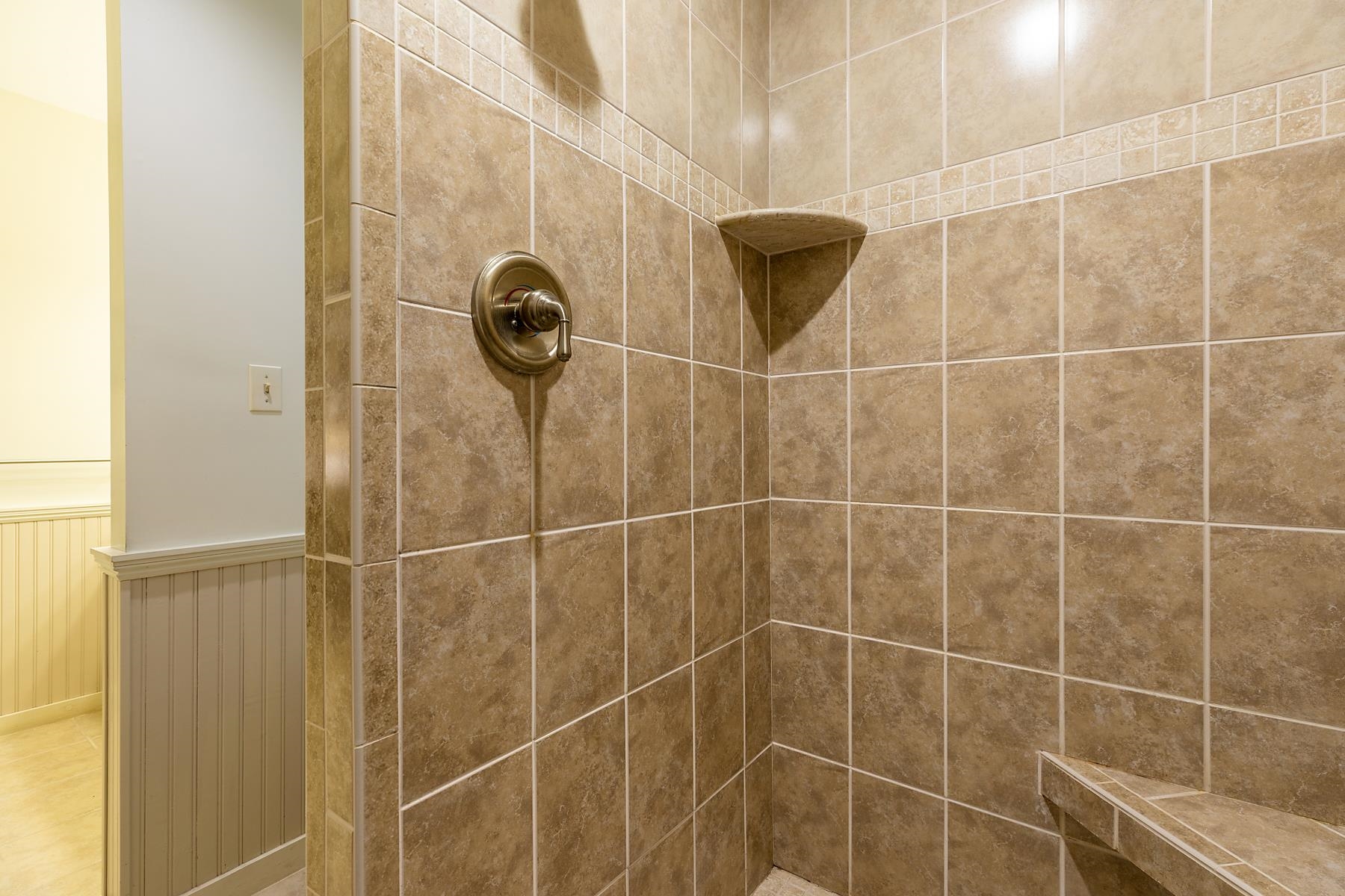217 Hillvale Road Manchester, VT 05255 - Photo 13 of 28 Gallery Image 13