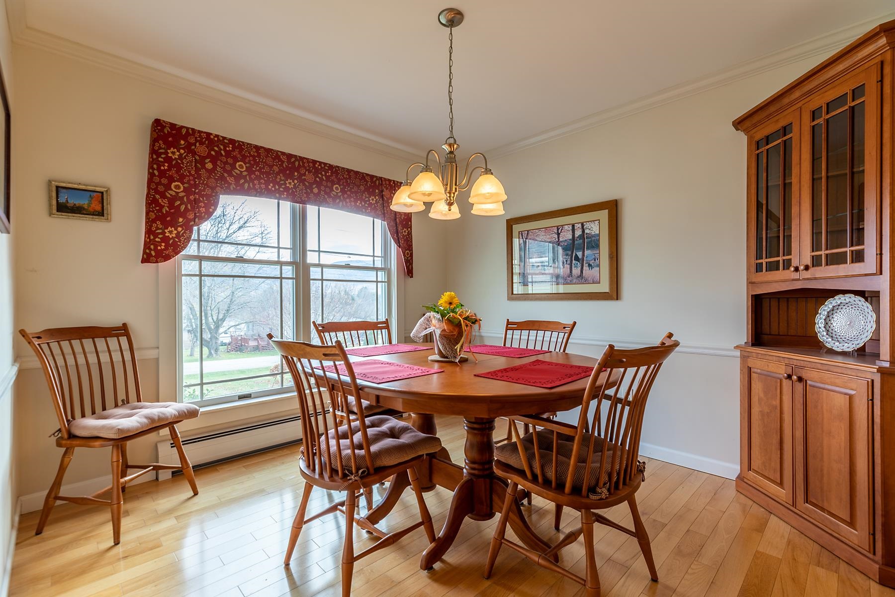217 Hillvale Road Manchester, VT 05255 - Photo 4 of 28 Gallery Image 4