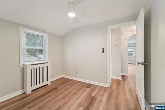 $2,350 | 2-33 31st Street, Fair Lawn, NJ 07410