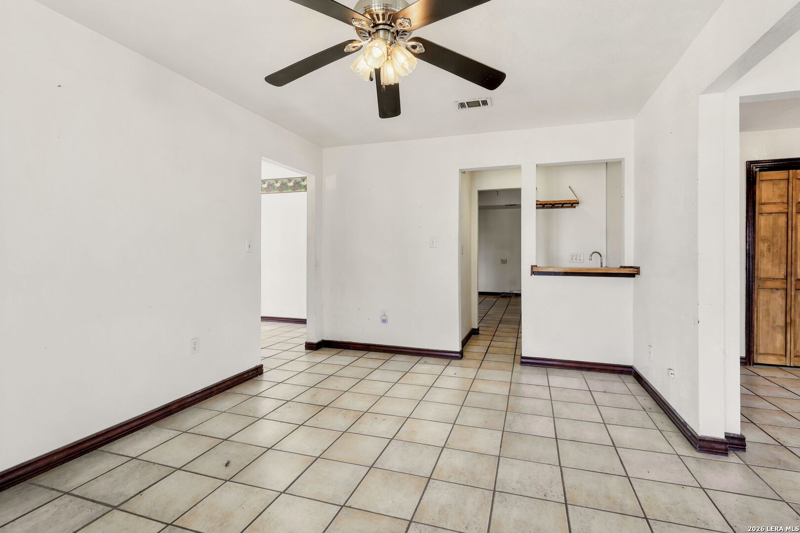 3061 Horse Ranch Road San Antonio, TX 78264 - Photo 7 of 34 a view of an empty room and window