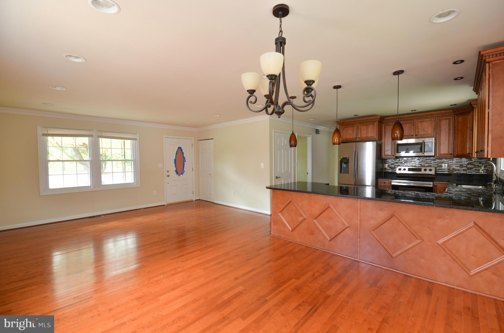 8701 Emory Grove Road Gaithersburg, MD 20877 - Photo 5 of 24 Dining Room