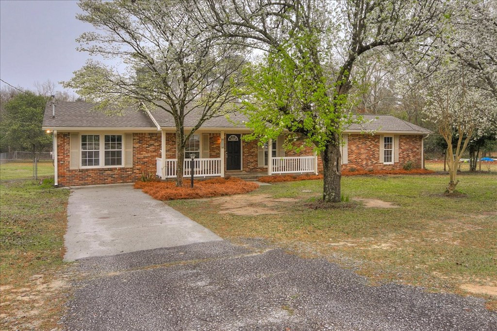 585 Lamkin Road Harlem, GA 30814 - Photo 3 of 39