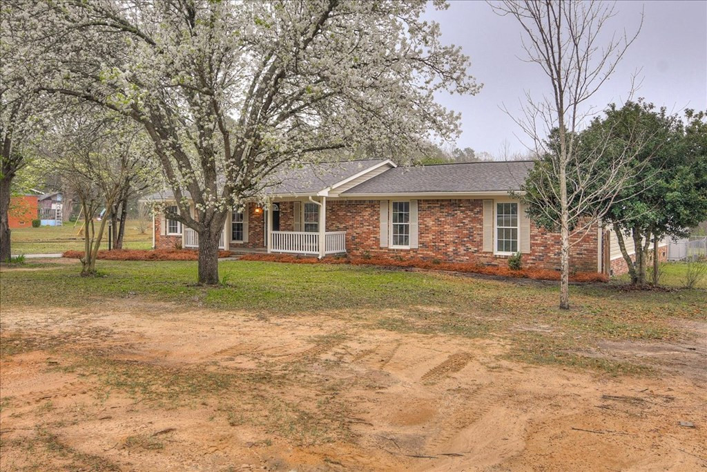 585 Lamkin Road Harlem, GA 30814 - Photo 4 of 39