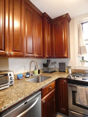 $3,400 | 107 Jersey Street, Unit 7, Boston, MA 02215