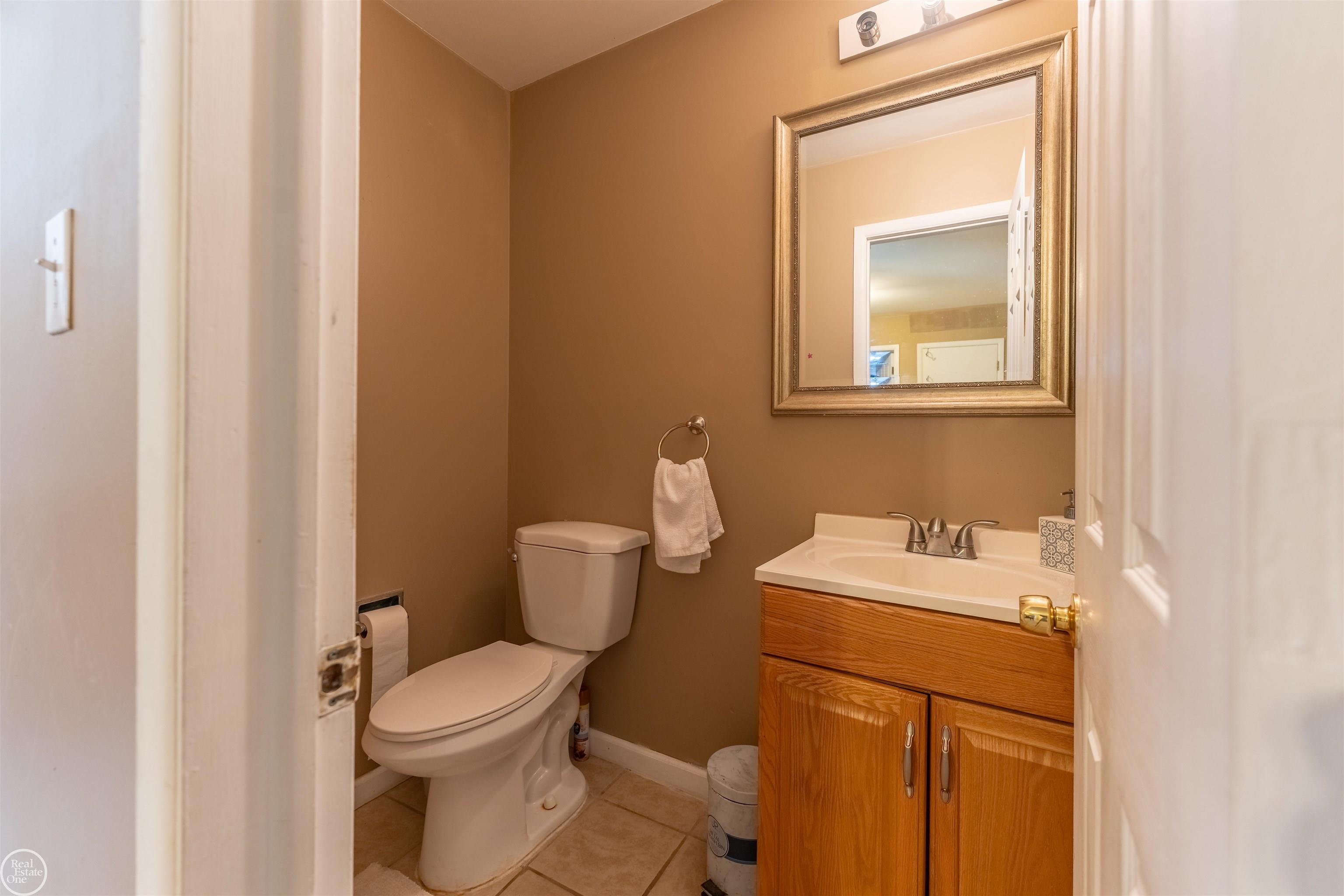 41466 Dequindre Road Sterling Heights, MI 48314 - Photo 29 of 51