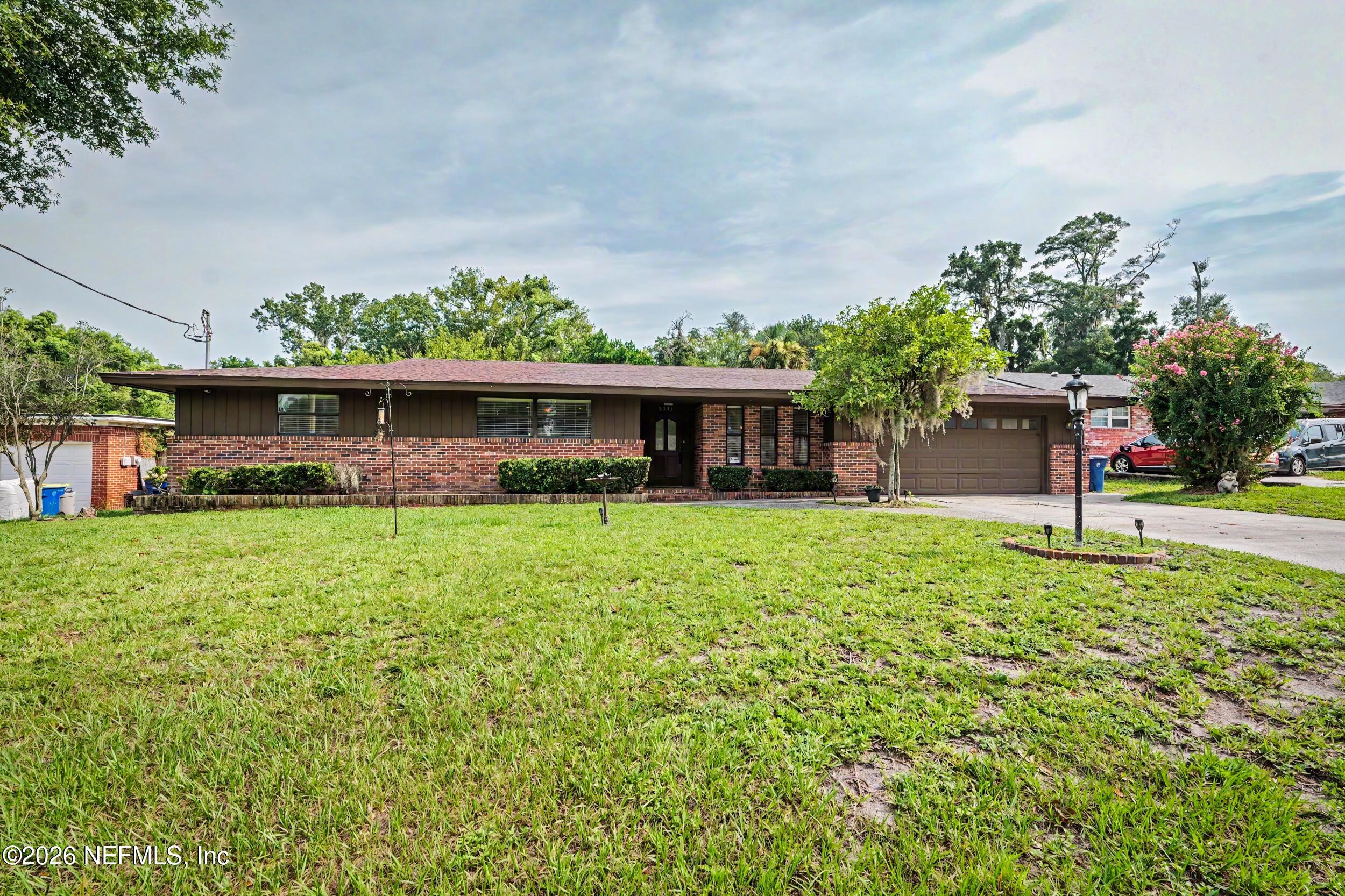5325 Santa Rosa Way Jacksonville, FL 32211 - Photo 1 of 46 01-CFREM_5325_Santa_Rosa_Way_Jacksonvill