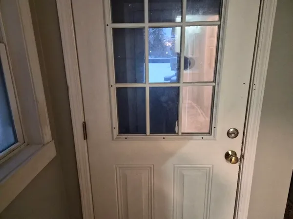 $1,950 | 159 Auburn Street, Unit 2, Manchester, NH 03103