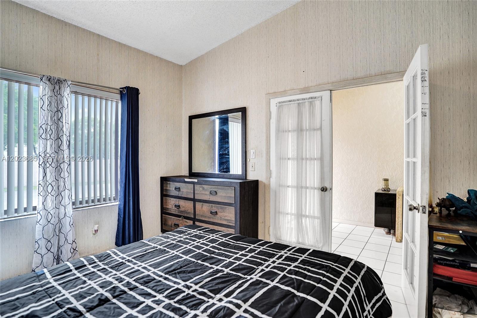 3273 Inverrary Boulevard West Lauderhill, FL 33319 - Photo 9 of 29