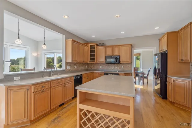 $699,000 | 10356 Jordan Road, Cato, NY 13080