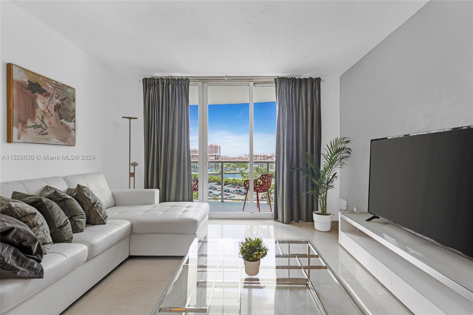 3801 South Ocean Dr Unit 9R