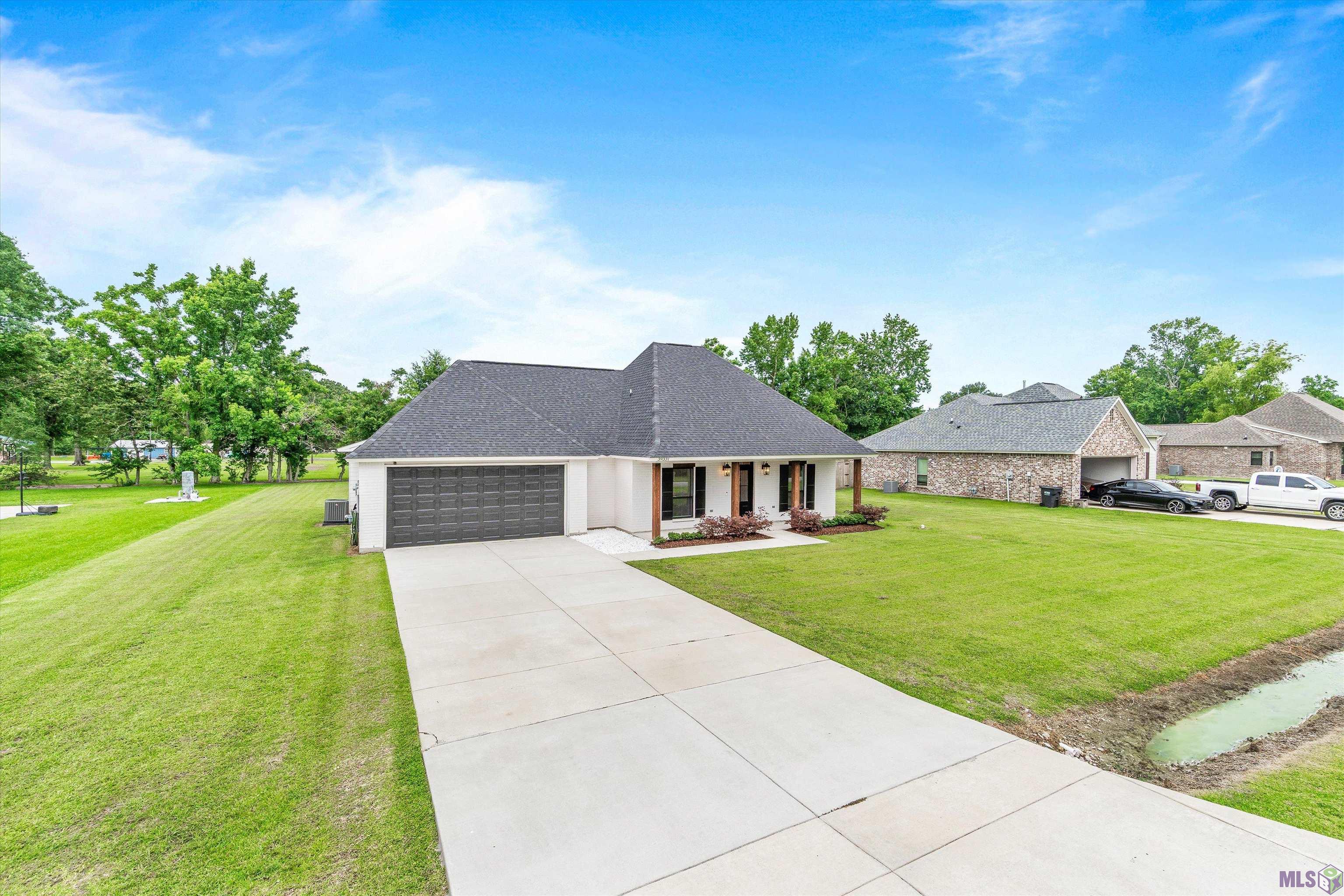 39331 Pershing Mire Road Gonzales, LA 70737 - Photo 2 of 20