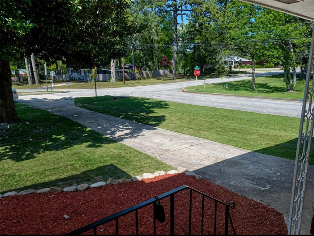 119 Fifth Avenue Jonesboro, GA 30236 - Photo 3 of 29