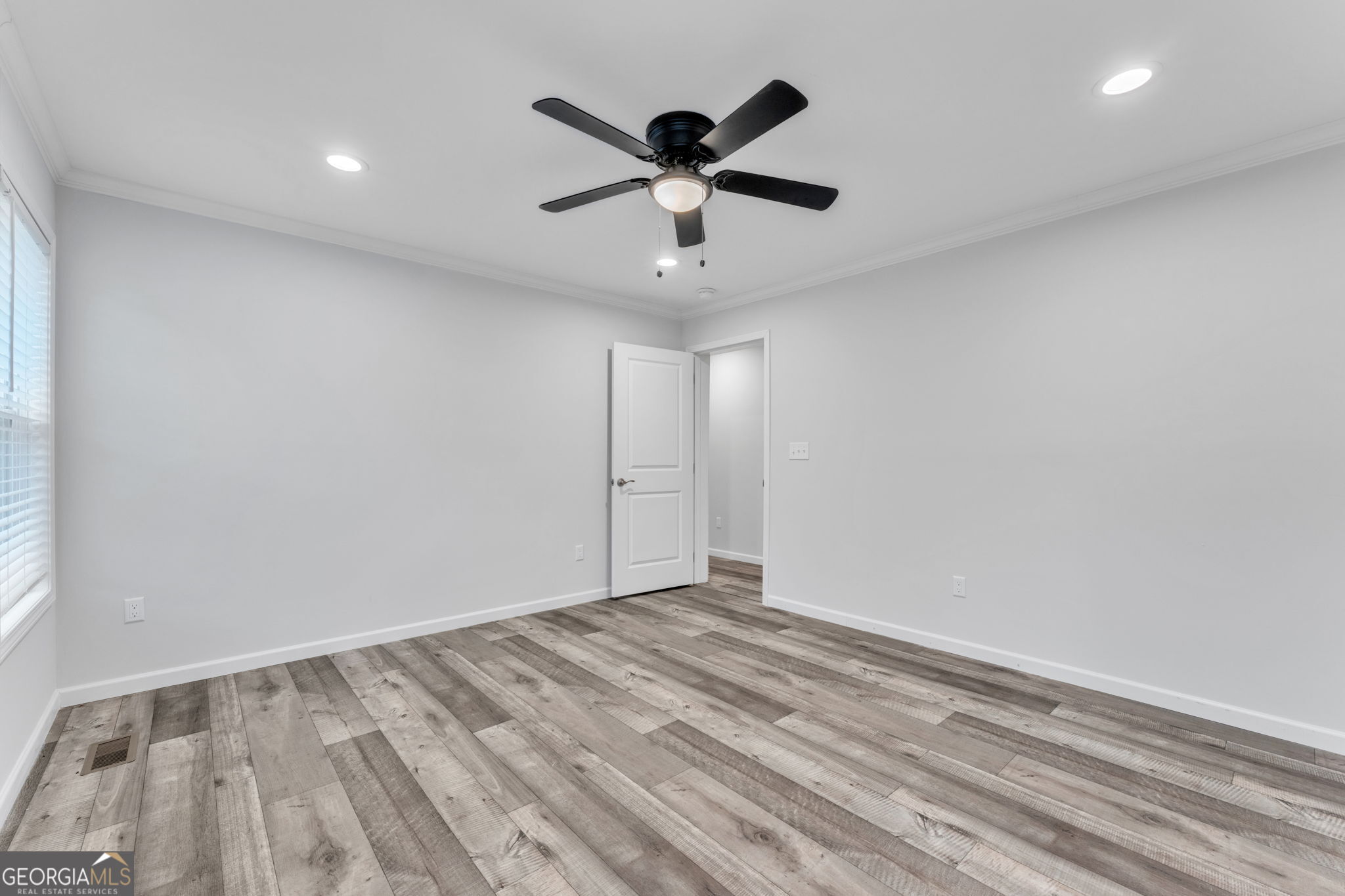 1104 East Front Street Iva, SC 29655 - Photo 12 of 32