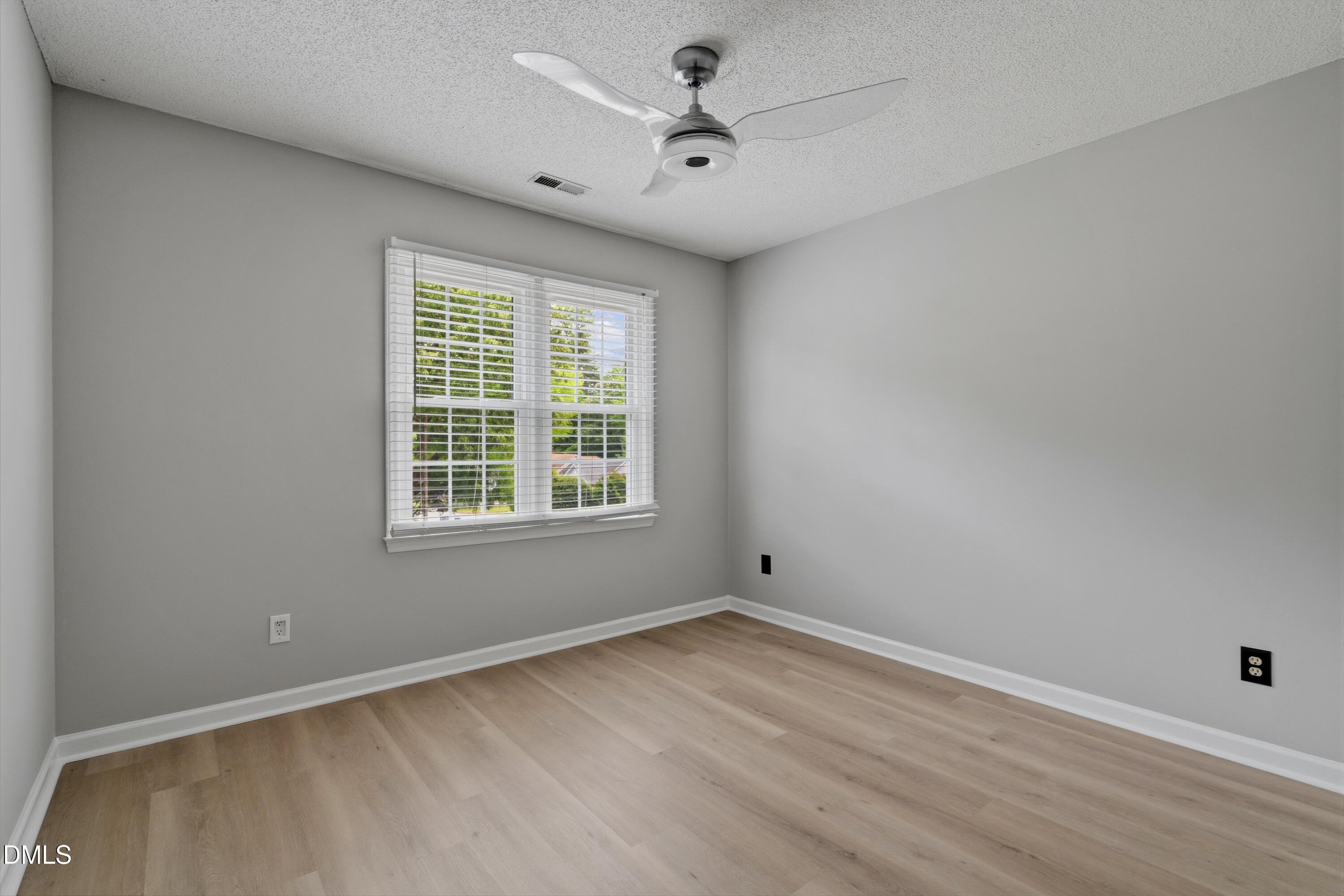 4305 Bartholomew Circle Raleigh, NC 27604 - Photo 27 of 38 DSC09616