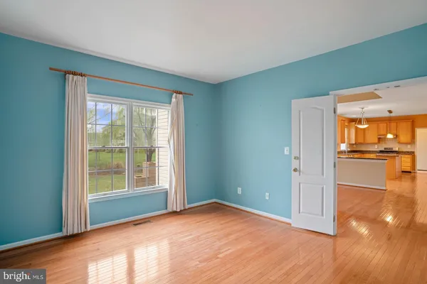 $4,500 | 43513 Lucketts Bridge Circle, Ashburn, VA 20148