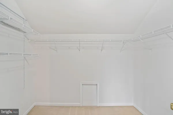 $4,500 | 43513 Lucketts Bridge Circle, Ashburn, VA 20148