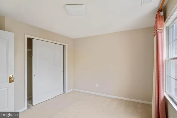 $4,500 | 43513 Lucketts Bridge Circle, Ashburn, VA 20148