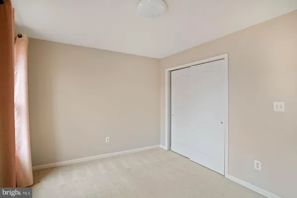 $4,500 | 43513 Lucketts Bridge Circle, Ashburn, VA 20148