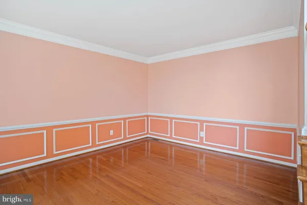 $4,500 | 43513 Lucketts Bridge Circle, Ashburn, VA 20148