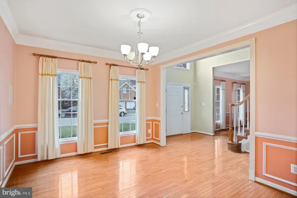 $4,500 | 43513 Lucketts Bridge Circle, Ashburn, VA 20148