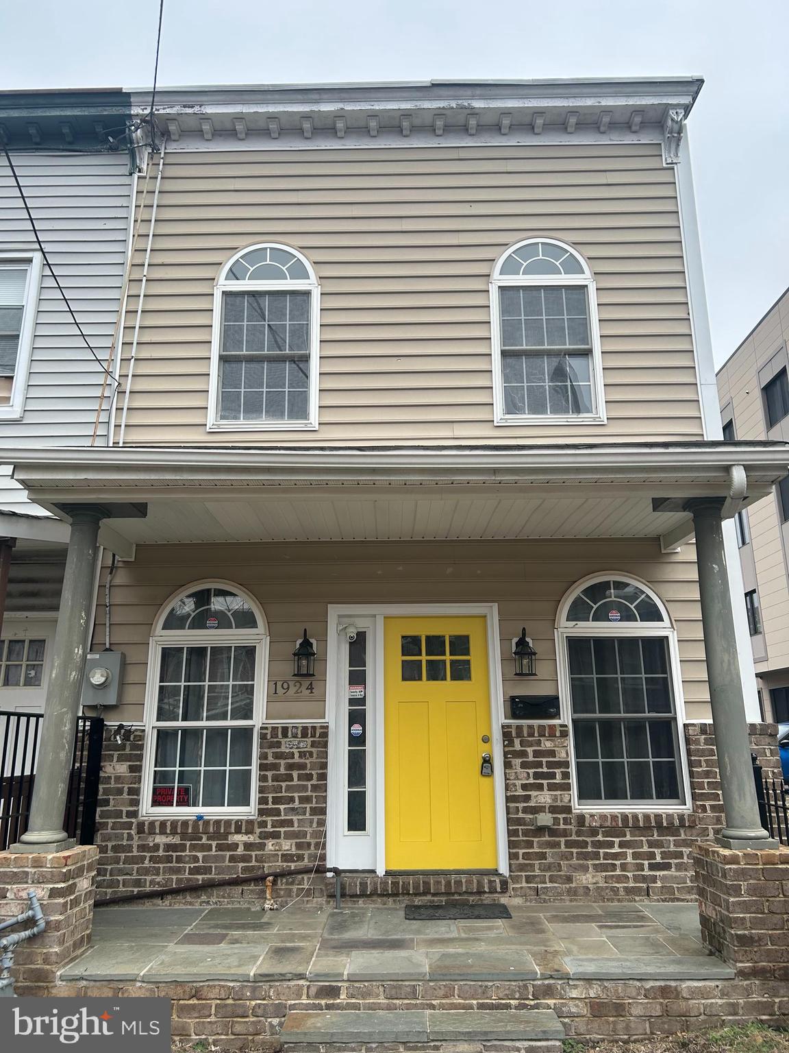 1924 16th Street Southeast Washington, DC 20020 - Photo 1 of 14 a front view of a house