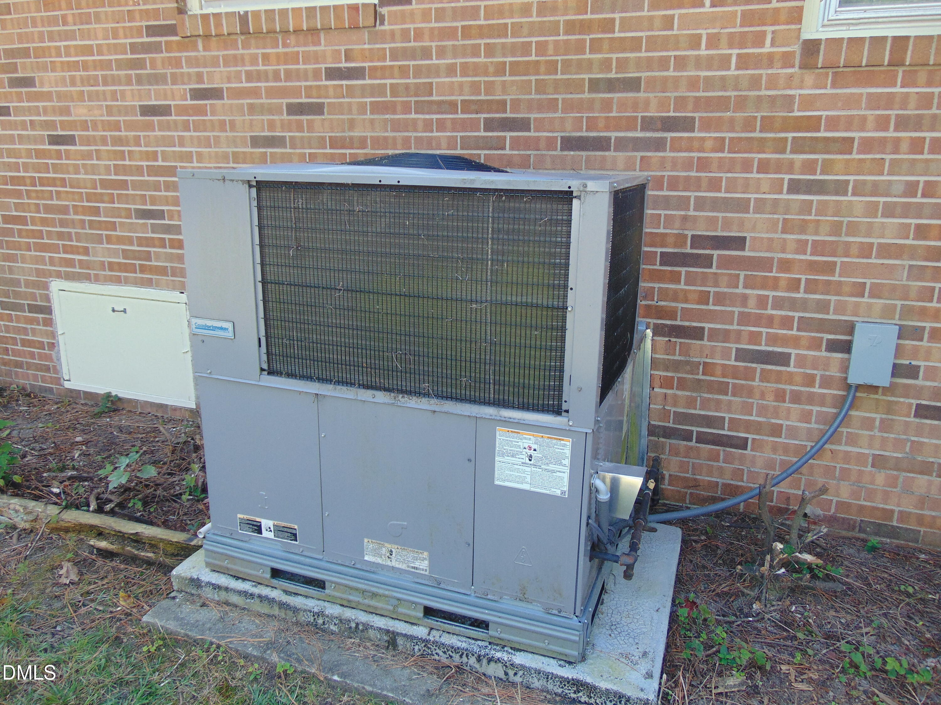 3108 Ridgecrest Drive Rocky Mount, NC 27803 - Photo 52 of 55 a view of door and window