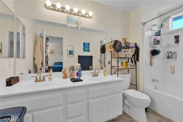 $399,000 | 15248 Lynch Court, Adelanto, CA 92301