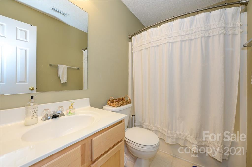 10727 Gold Pan Road Charlotte, NC 28215 - Photo 22 of 25 Gallery Image 22
