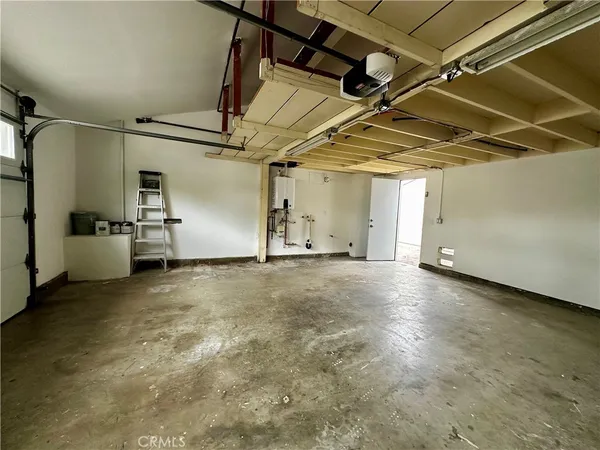 $5,500 | 19835 Maritime Lane, Huntington Beach, CA 92648