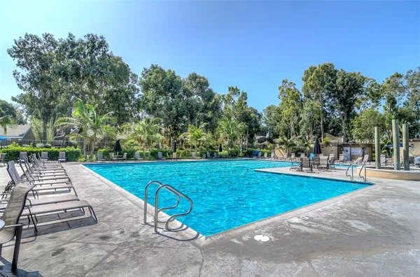 $5,500 | 19835 Maritime Lane, Huntington Beach, CA 92648