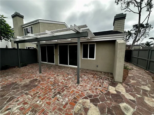 $5,500 | 19835 Maritime Lane, Huntington Beach, CA 92648