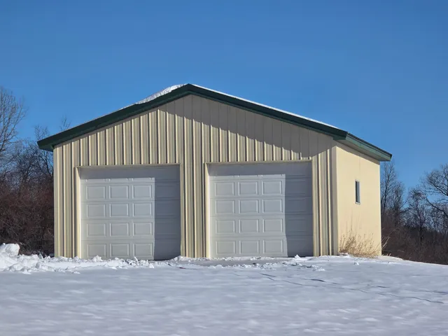 $450,000 | 4093 East Stanton Road, Stanton, MI 48888