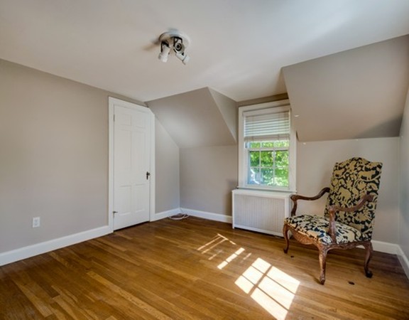 8 Martin Road Wellesley, MA 02481 - Photo 14 of 24 Gallery Image 14