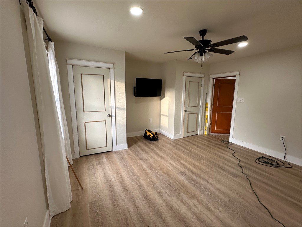3237 Lawnview Street Corpus Christi, TX 78404 - Photo 8 of 22 a view of a livingroom with a flat screen tv