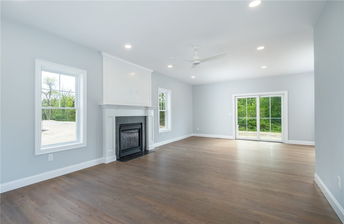 4 Upper Farm Way Johnston, RI 02919 - Photo 13 of 34
