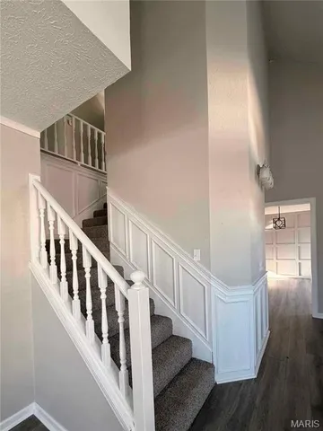 $350,000 | 108 Dogwood Circle, St. Robert, MO 65584