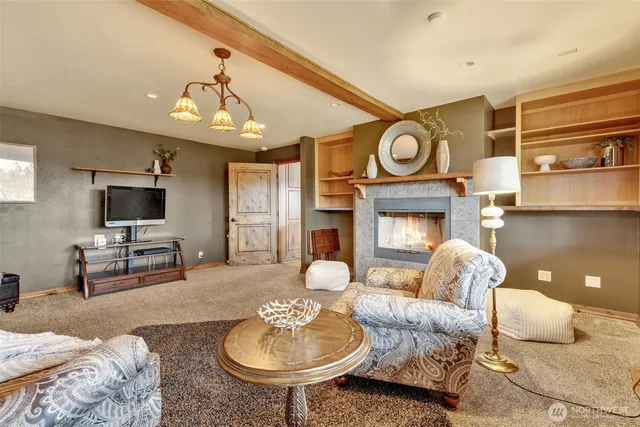 $850,000 | 21401 161st Avenue East, Graham, WA 98338