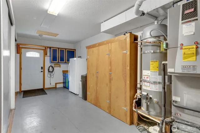 $850,000 | 21401 161st Avenue East, Graham, WA 98338