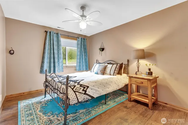 $850,000 | 21401 161st Avenue East, Graham, WA 98338