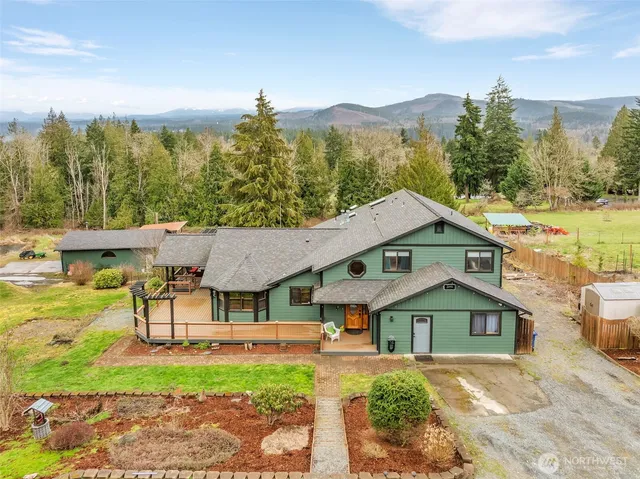 $850,000 | 21401 161st Avenue East, Graham, WA 98338