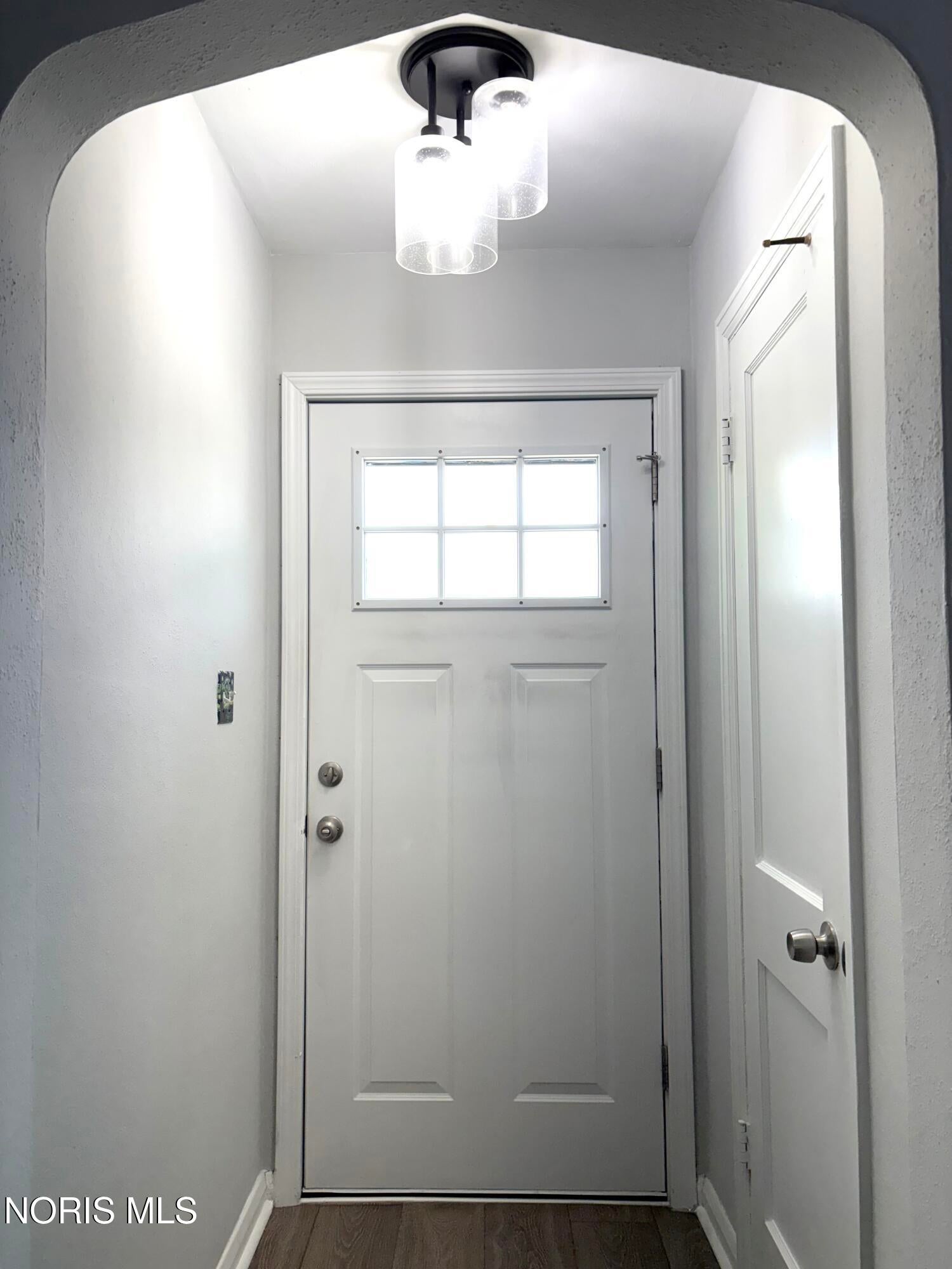 819 Southover Road Toledo, OH 43612 - Photo 7 of 41 Gallery Image 7