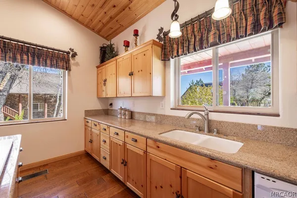 $995,000 | 1593 Angels Camp Road, Big Bear City, CA 92314