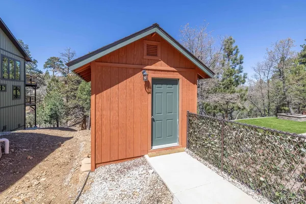 $995,000 | 1593 Angels Camp Road, Big Bear City, CA 92314