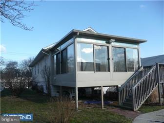 812 East Main Street Maple Shade, NJ 08052 - Photo 3 of 12 Exterior Back