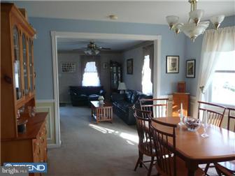 812 East Main Street Maple Shade, NJ 08052 - Photo 10 of 12 Dining Room