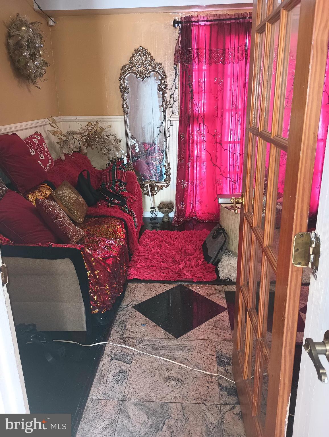 53 Genesee Lane Willingboro, NJ 08046 - Photo 3 of 13 a bedroom with a bed and a window