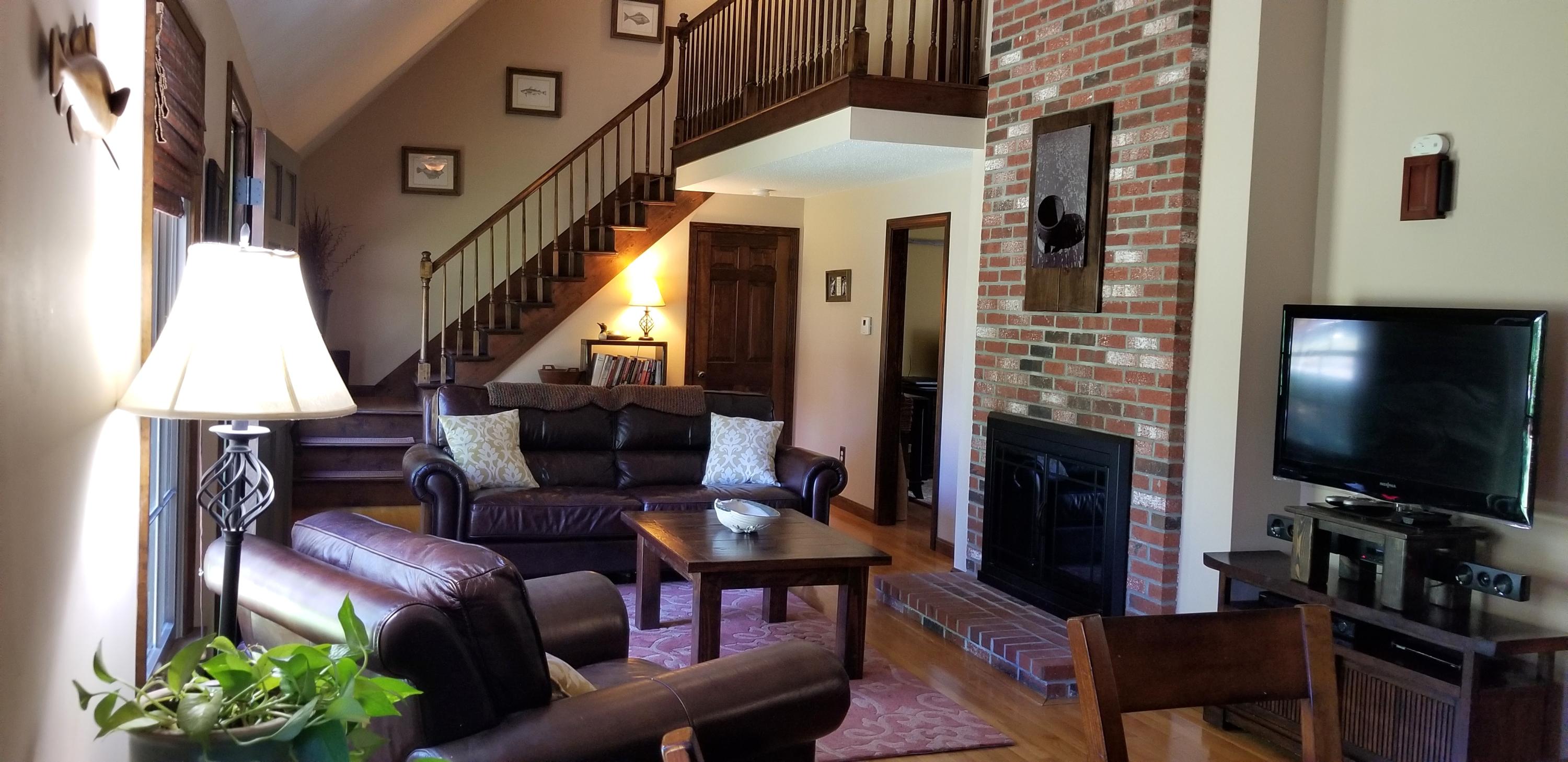 7 Sandy Way Mashpee, MA 02649 - Photo 4 of 30 20180708_105941