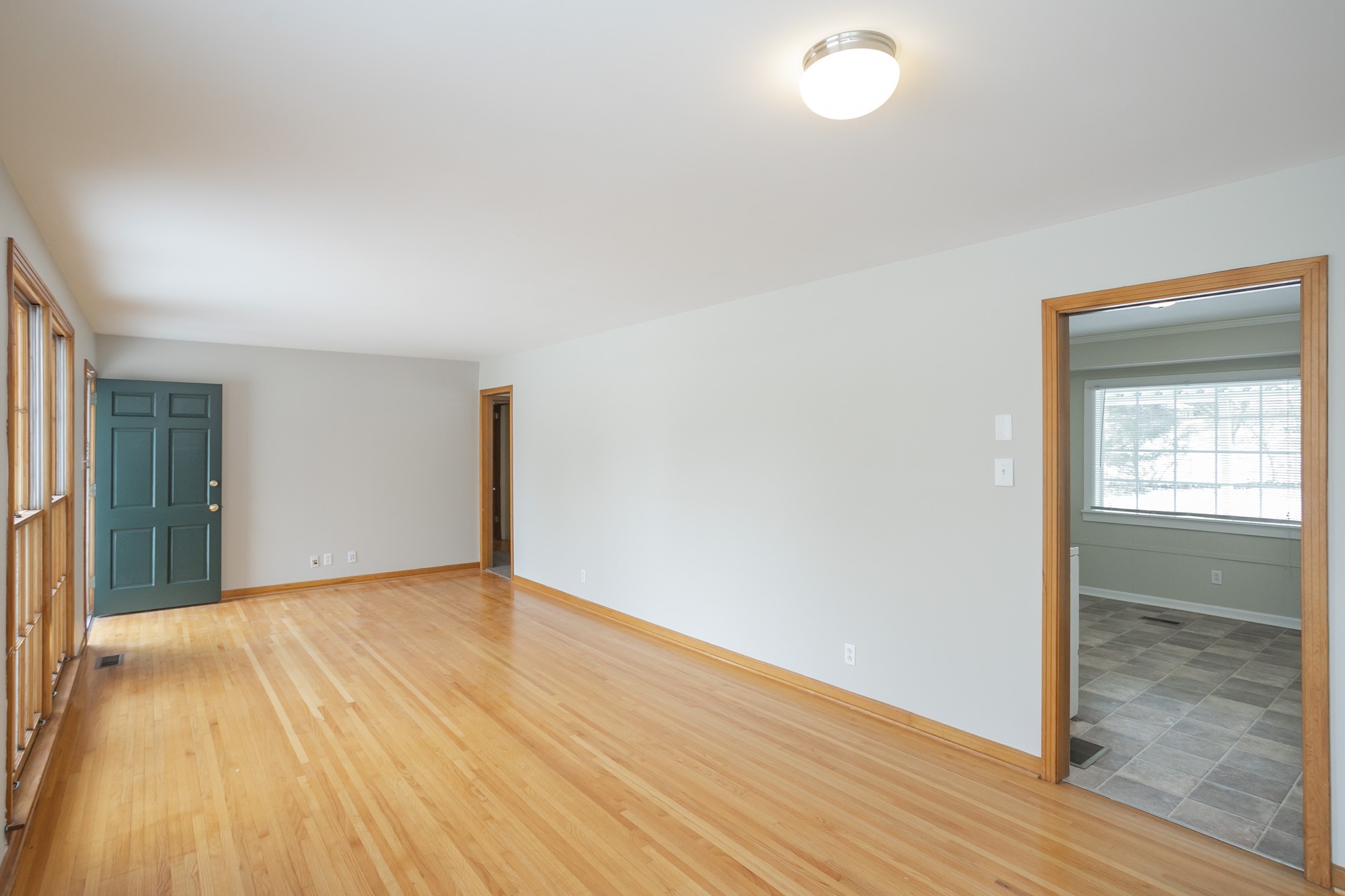 912 Branch Road Clarksville, TN 37043 - Photo 3 of 49 Gallery Image 3