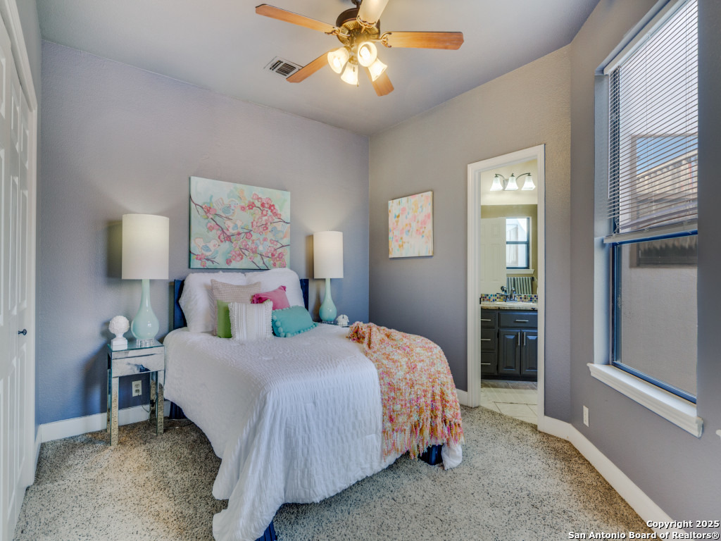 29439 Summit Ridge Drive Fair Oaks Ranch, TX 78015 - Photo 14 of 25